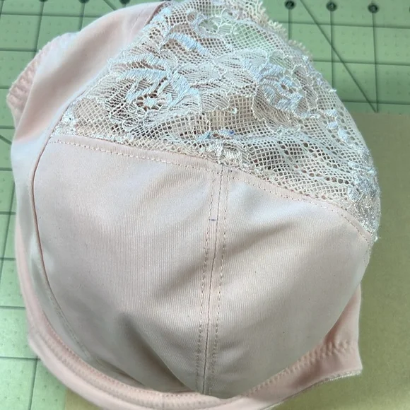 Elomi bra - Picture 4 of 4